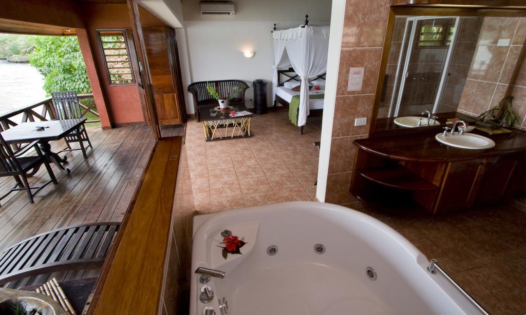 Sunset Bungalows Resort, Vanuatu Port-Vila Extérieur photo