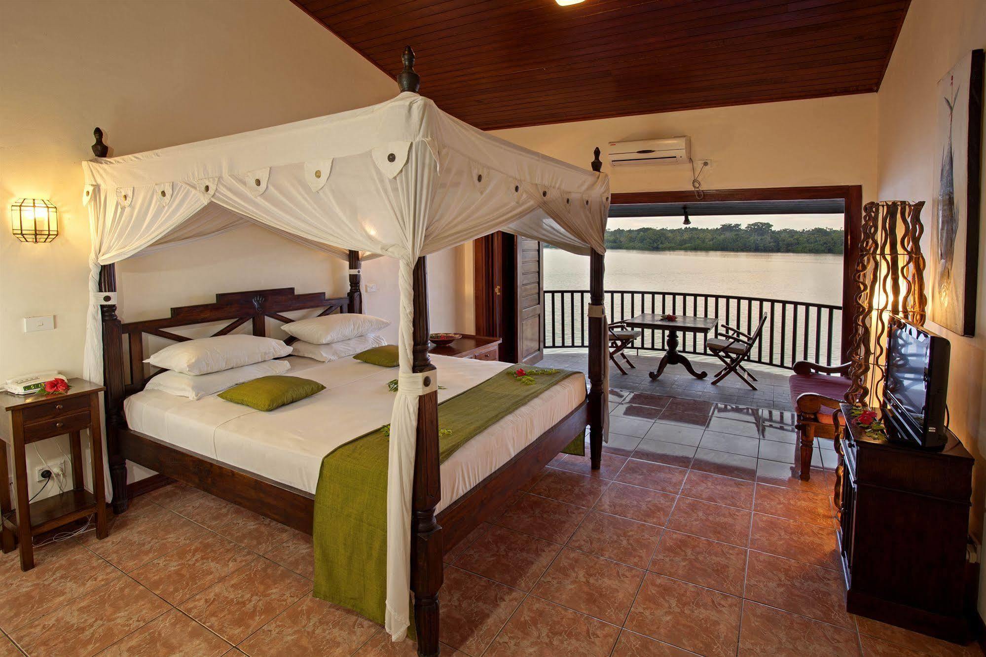 Sunset Bungalows Resort, Vanuatu Port-Vila Extérieur photo