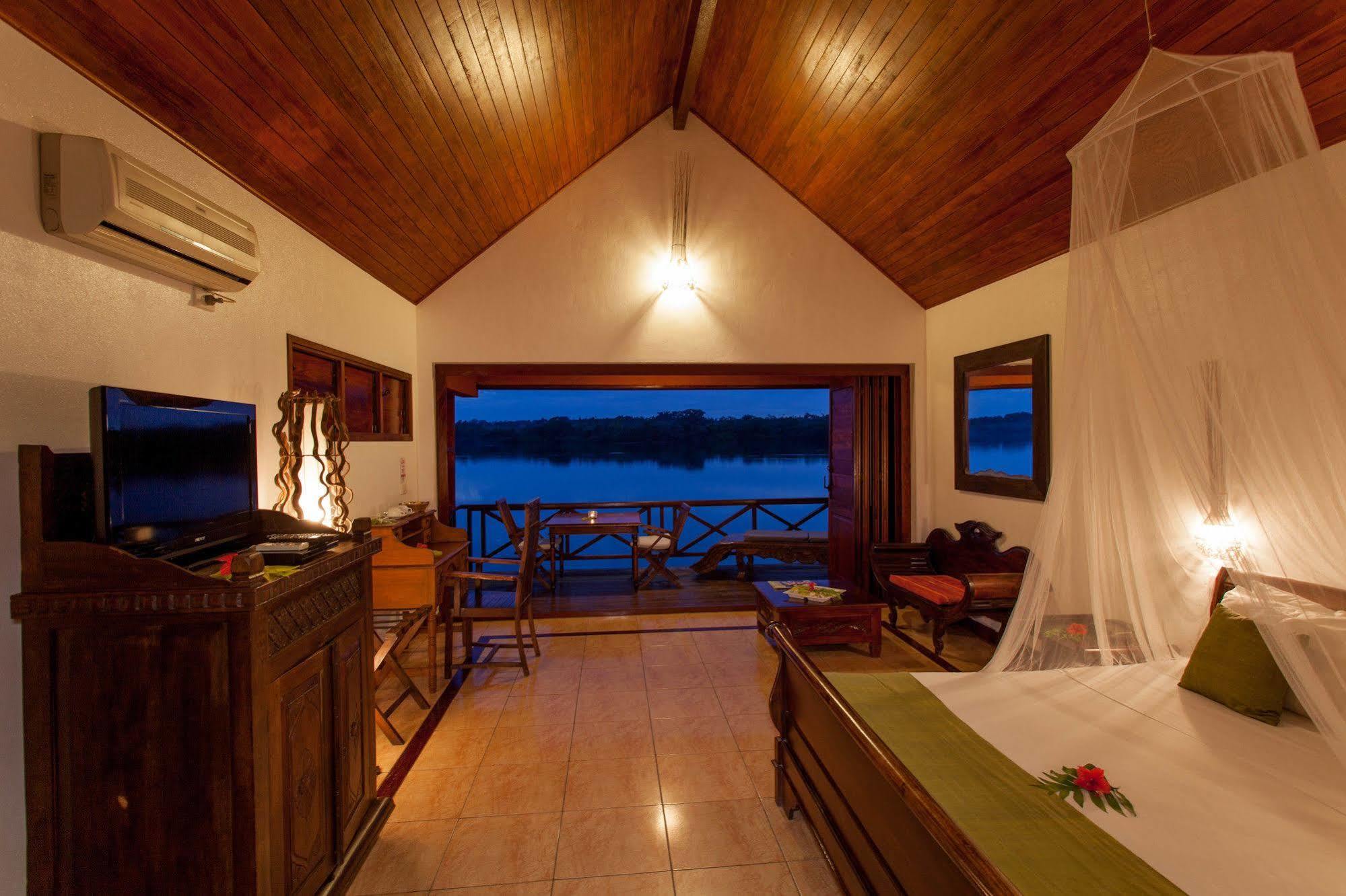 Sunset Bungalows Resort, Vanuatu Port-Vila Extérieur photo